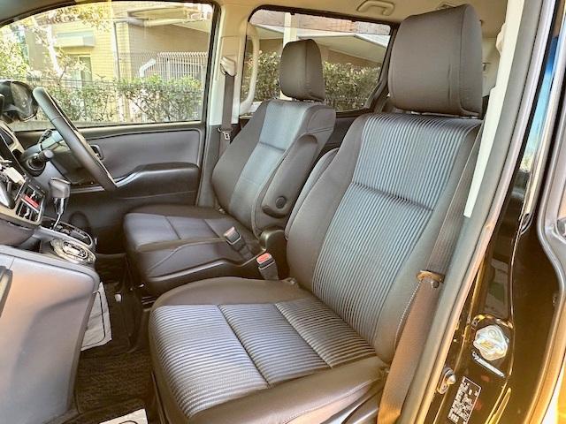 ヴォクシー ZS 煌 修復歴なし 禁煙車 両側パワースライドドア ETC スマートキー オートライト プッシュスタート LEDライト フォグ MTモード付AT 純正フルエアロ 純正16インチアルミホイール ミラーウインカー(8枚目)