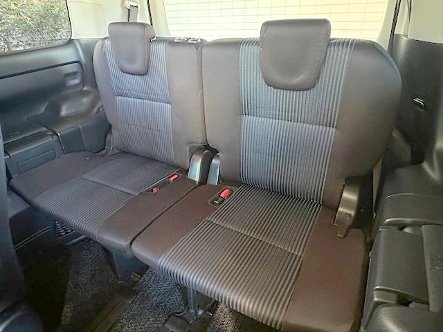 ヴォクシー ZS 煌 修復歴なし 禁煙車 両側パワースライドドア ETC スマートキー オートライト プッシュスタート LEDライト フォグ MTモード付AT 純正フルエアロ 純正16インチアルミホイール ミラーウインカー(10枚目)