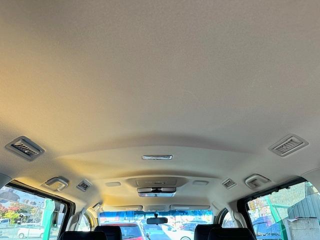 ヴォクシー ZS 煌 修復歴なし 禁煙車 両側パワースライドドア ETC スマートキー オートライト プッシュスタート LEDライト フォグ MTモード付AT 純正フルエアロ 純正16インチアルミホイール ミラーウインカー(12枚目)