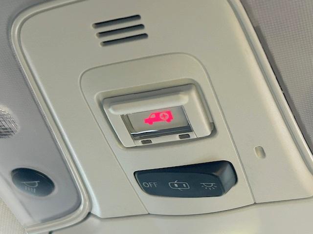 プリウスPHV A 修復歴なし 禁煙車 純正メモリナビ 衝突軽減ブレーキ バックカメラ コーナーセンサー 車線逸脱警報 ブルートゥース ETC2.0 BSM ハンドル&シートヒーター LEDライト フォグ スマートキー(9枚目)