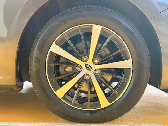 インプレッサスポーツ １．６ｉ－Ｌアイサイト　修復歴なし　アイサイトＶｅｒ３　社外メモリナビ　アクセスキー　Ｂｌｕｅｔｏｏｔｈ　ＡＷＤ　ＬＥＤヘッドライト　フォグ　ＳＲＨ　ＥＴＣ　純正１６インチＡＷ　プッシュスタート　フルセグ　ＤＶＤ再生　ＣＤ（20枚目）