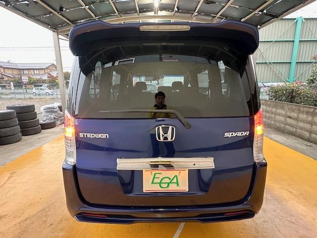 ステップワゴンスパーダ Ｚｉ　修復歴なし　禁煙車　両側パワースライドドア　衝突軽減ブレーキ　純正ＨＤＤナビ　全周囲モニター　ＥＴＣ　スマートキー　アダプティブクルコン　横滑り防止装置　パドルシフト　フルセグＴＶ　ＤＶＤ再生　ＣＤ（16枚目）