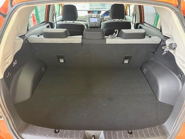 XVハイブリッド 2.0i-L アイサイト 修復歴なし 禁煙車 衝突軽減ブレーキ 社外メモリナビ Bluetooth ETC レーンキープアシスト アダプティブクルコン パドルシフト 横滑り防止装置 アイサイトVer2 SI-DRIVE HID(17枚目)