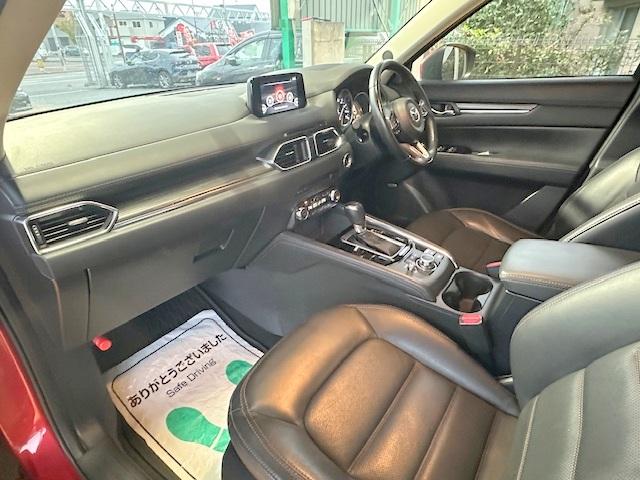 CX-5 XD Lパッケージ 修復歴なし 禁煙車 衝突軽減ブレーキ 全周囲モニター BOSE 電動リアゲート マツコネナビ Bluetooth レザーシート シートヒーター ETC 純正ドラレコ LEDライト フォグ フルセグTV(27枚目)
