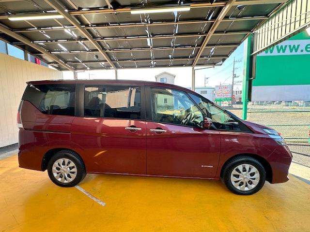 セレナ XV 修復歴なし 禁煙車 純正SDナビ 両側パワースライドドア エマージェンシーブレーキ 全周囲モニター BSM ETC クルコン インテリキー コーナーセンサー Bluetooth プッシュスタート(17枚目)