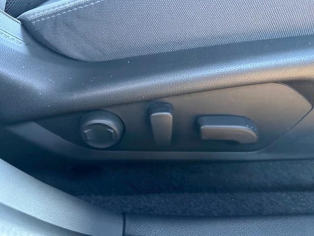 インプレッサ ST-H 修復歴なし 禁煙車 アイサイトX 純正ディスプレイオーディオナビ 全周囲モニター AWD Bluetooth ステアリング/シートヒーター ETC 純正ドライブレコーダー フルセグTV(34枚目)