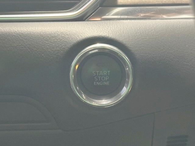 CX-5 XD エクスクルーシブモード 禁煙車 マツダコネクトナビ BOSEスピーカー 黒レザーシート 全席シートヒート コーナーセンサー 全周囲カメラ 電動リアゲート 電動サイドブレーキ プッシュスタート MT付AT(7枚目)