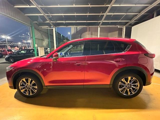 CX-5 XD エクスクルーシブモード 禁煙車 マツダコネクトナビ BOSEスピーカー 黒レザーシート 全席シートヒート コーナーセンサー 全周囲カメラ 電動リアゲート 電動サイドブレーキ プッシュスタート MT付AT(21枚目)