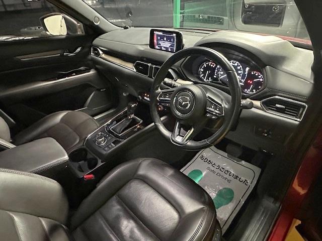 CX-5 XD エクスクルーシブモード 禁煙車 マツダコネクトナビ BOSEスピーカー 黒レザーシート 全席シートヒート コーナーセンサー 全周囲カメラ 電動リアゲート 電動サイドブレーキ プッシュスタート MT付AT(24枚目)