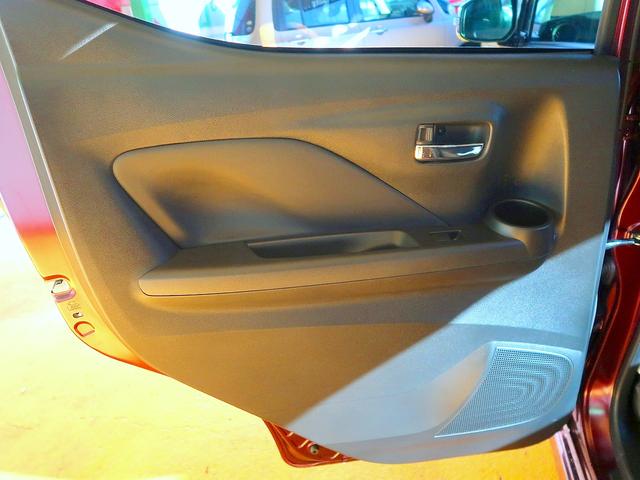 デイズ ハイウェイスター Gターボ アーバンクロム 修復歴なし 禁煙車 純正9インチメモリナビ Bluetooth接続 フルセグTV ステアSW ETC2.0 衝突軽減ブレーキ インテリキー アラウンドビューモニタ クルコン i-stop LED(50枚目)