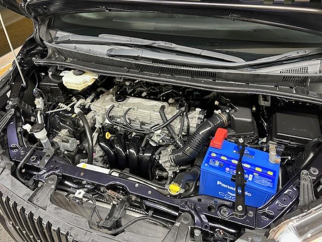 エスクァイア Gi 修復歴なし 純正SDナビ 両側自動ドア バックカメラ Bluetooth ETC クルコン シートヒーター LEDライト フォグ 純正15インチAW プッシュスタート スマートキー オートハイビーム(8枚目)