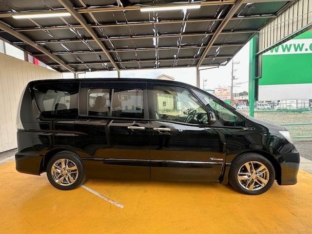 セレナ ライダー S-ハイブリッド 修復歴なし 社外SDナビ 両側自動ドア バックカメラ Bluetoothオーディオ ETC オートクルコン 革巻ステア インテリキー プッシュスタート フリップダウンモニタ 横滑り防止 純正フルエアロ(17枚目)