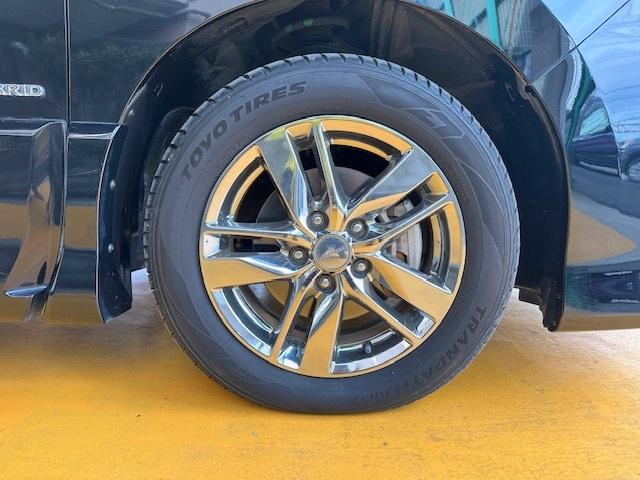 セレナ ライダー S-ハイブリッド 修復歴なし 社外SDナビ 両側自動ドア バックカメラ Bluetoothオーディオ ETC オートクルコン 革巻ステア インテリキー プッシュスタート フリップダウンモニタ 横滑り防止 純正フルエアロ(20枚目)