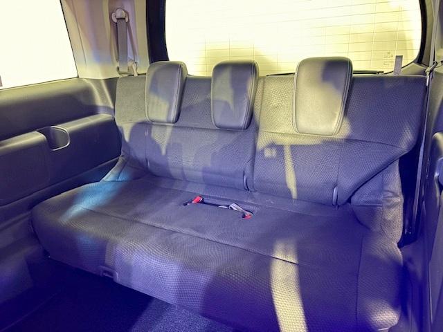 ステップワゴンスパーダ Z クールスピリット 修復歴なし 禁煙車 純正メモリナビ バックカメラ 両側自動ドア スマートキー Bluetooth 7人乗り オートクルーズコントロール ETC HIDヘッドライト フォグランプ DVD再生 CD(14枚目)