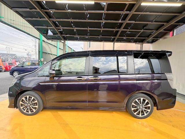 ステップワゴンスパーダ Z クールスピリット 修復歴なし 禁煙車 純正メモリナビ バックカメラ 両側自動ドア スマートキー Bluetooth 7人乗り オートクルーズコントロール ETC HIDヘッドライト フォグランプ DVD再生 CD(21枚目)