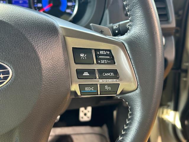 ＸＶハイブリッド ２．０ｉ－Ｌ　アイサイト　修復歴なし　禁煙車　純正ＳＤナビ　アイサイトＶｅｒ２　プッシュスタート　ＥＴＣ　Ｂｌｕｅｔｏｏｔｈ　パワーシート　アクセスキー　アルミペダル　バックカメラ　ＨＩＤ　パドルシフト　ＭＴモード付ＡＴ（3枚目）