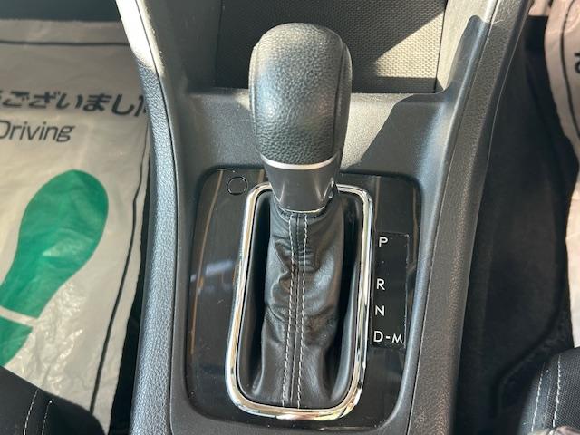 ＸＶハイブリッド ２．０ｉ－Ｌ　アイサイト　修復歴なし　禁煙車　純正ＳＤナビ　アイサイトＶｅｒ２　プッシュスタート　ＥＴＣ　Ｂｌｕｅｔｏｏｔｈ　パワーシート　アクセスキー　アルミペダル　バックカメラ　ＨＩＤ　パドルシフト　ＭＴモード付ＡＴ（20枚目）