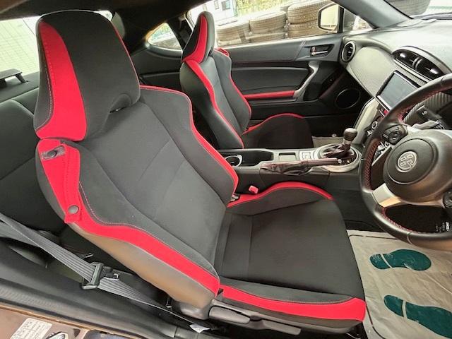 86 GT 修復歴なし 禁煙車 ワンオーナー 純正SDナビ バックカメラ スマートキー Bluetooth オートクルーズコントロール プッシュスタート ETC 純正17インチアルミホイール DVD再生 CD(13枚目)