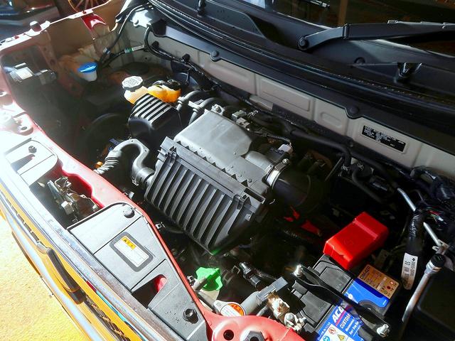 ハスラー Jスタイル 修復歴なし 純正SDナビ DVD/Bluetooth再生 バックカメラ 衝突軽減ブレーキ スマートキー ビルトインETC ルーフレール オートエアコン シートヒータ i-stop 純正15AW(25枚目)