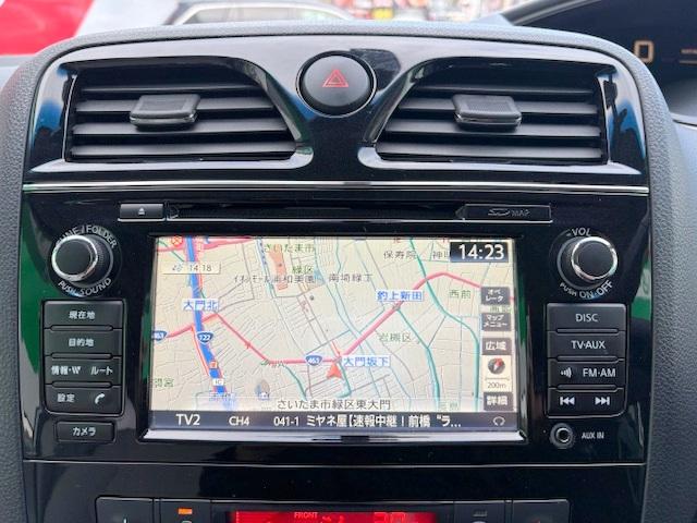 セレナ ２０Ｇ　Ｓ－ハイブリッド　修復歴なし　純正ＳＤナビ　衝突軽減ブレーキ　両側自動ドア　全周囲モニタ　フリップダウンモニタ　ＥＴＣ　インテリキー　車線逸脱警報　コーナーセンサー　クルコン　半革　フォグ　革巻ステア　プッシュスタート（2枚目）