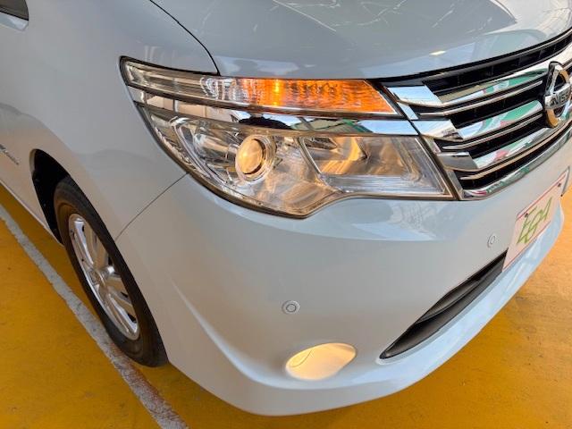 セレナ ２０Ｇ　Ｓ－ハイブリッド　修復歴なし　純正ＳＤナビ　衝突軽減ブレーキ　両側自動ドア　全周囲モニタ　フリップダウンモニタ　ＥＴＣ　インテリキー　車線逸脱警報　コーナーセンサー　クルコン　半革　フォグ　革巻ステア　プッシュスタート（23枚目）