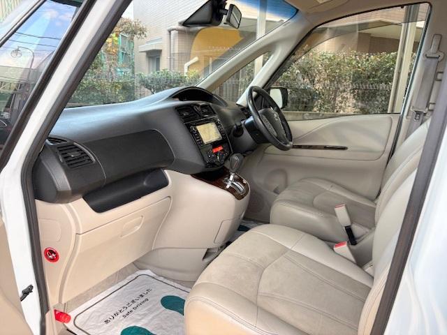 セレナ ２０Ｇ　Ｓ－ハイブリッド　修復歴なし　純正ＳＤナビ　衝突軽減ブレーキ　両側自動ドア　全周囲モニタ　フリップダウンモニタ　ＥＴＣ　インテリキー　車線逸脱警報　コーナーセンサー　クルコン　半革　フォグ　革巻ステア　プッシュスタート（25枚目）