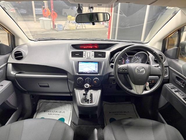 運転席廻りの画像です！操作スイッチ類も比較的に綺麗な状態です♪他に詳細画像をご希望の方はこちら！【１ｓｔ＠ｅ−ｇ−ａ．ｃｏ．ｊｐ】へご連絡ください！