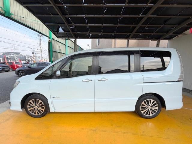 セレナ ハイウェイスターＳ－ＨＶアドバンスドセーフティパック　修復歴なし　禁煙車　ワンオーナー　エマージェンシーブレーキ　全周囲モニター　両側パワースライドドア　純正ＳＤナビ　ブルートゥース　フリップダウンモニター　ＥＴＣ　Ｗエアコン　フルセグ　ＤＶＤ再生　ＣＤ（23枚目）