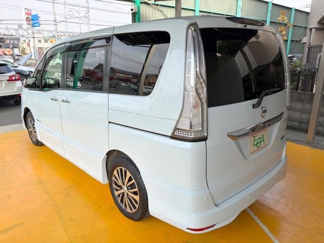 セレナ ハイウェイスターＳ－ＨＶアドバンスドセーフティパック　修復歴なし　禁煙車　ワンオーナー　エマージェンシーブレーキ　全周囲モニター　両側パワースライドドア　純正ＳＤナビ　ブルートゥース　フリップダウンモニター　ＥＴＣ　Ｗエアコン　フルセグ　ＤＶＤ再生　ＣＤ（24枚目）