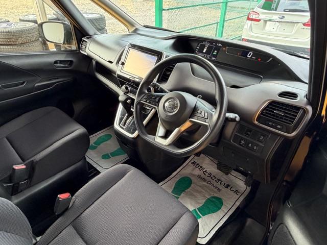 セレナ Ｘ　ＶセレクションＩＩ　修復歴なし　禁煙車　純正ＳＤナビ　両側パワースライドドア　バックカメラ　フリップダウンモニター　Ｂｌｕｅｔｏｏｔｈ　純正ドライブレコーダー　フルセグＴＶ　ＤＶＤ再生　ＣＤ（26枚目）