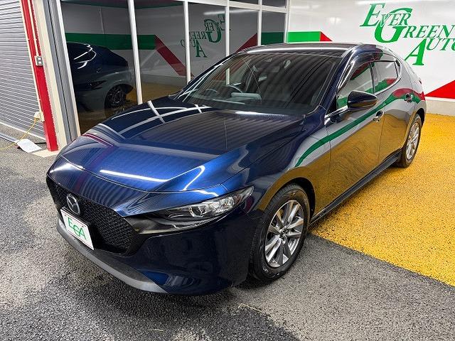 ＭＡＺＤＡ３ファストバック １５Ｓ　修復歴なし　ワンオーナー　禁煙車　６速ＭＴ　衝突軽減ブレーキ　バックカメラ　純正ＳＤナビ　Ｂｌｕｅｔｏｏｔｈ　ＥＴＣ　ブラインドスポットモニタ　コーナーセンサー　車線逸脱警報　アドバンストキー　ＥＴＣ（19枚目）