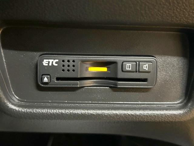 オデッセイ アブソルート 修復歴なし 禁煙車 純正メモリナビ 両側自動ドア Bluetooth バックカメラ スマートキー プッシュスタート LEDライト フォグ オートライト 純正18インチAW ミラーウインカー フルセグ(7枚目)