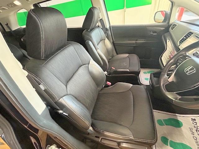 オデッセイ アブソルート 修復歴なし 禁煙車 純正メモリナビ 両側自動ドア Bluetooth バックカメラ スマートキー プッシュスタート LEDライト フォグ オートライト 純正18インチAW ミラーウインカー フルセグ(29枚目)