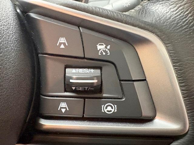 インプレッサスポーツ 1.6i-Sアイサイト 修復歴なし 禁煙車 アイサイトVer3 アクセスキー パワーシート LEDヘッドライト フォグ アルミペダル AVH SRH プッシュスタート(2枚目)