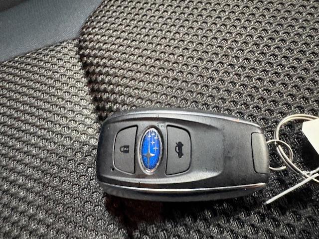 インプレッサスポーツ 1.6i-Sアイサイト 修復歴なし 禁煙車 アイサイトVer3 アクセスキー パワーシート LEDヘッドライト フォグ アルミペダル AVH SRH プッシュスタート(3枚目)