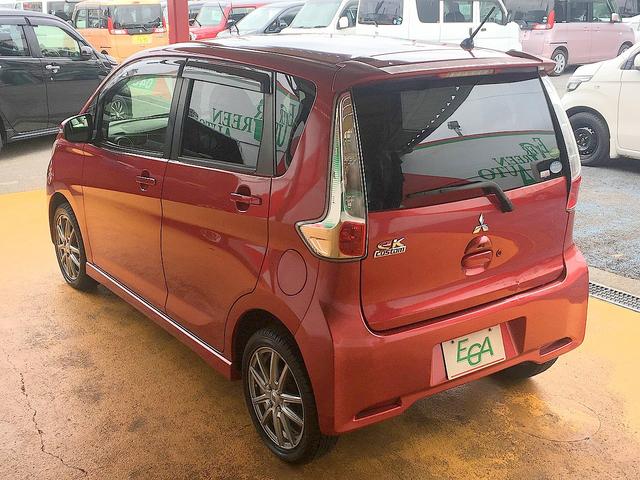 ｅＫカスタム Ｔ　修復歴なし　１オーナ　禁煙車　純正ＳＤナビ　ＣＤ／ＡＵＸ／ＵＳＢ再生　フルセグＴＶ　バックカメラ　ＥＴＣ　スマートキー　オートエアコン　ＨＩＤ　フォグ　純正フルエアロ＆社外１５ＡＷ（27枚目）