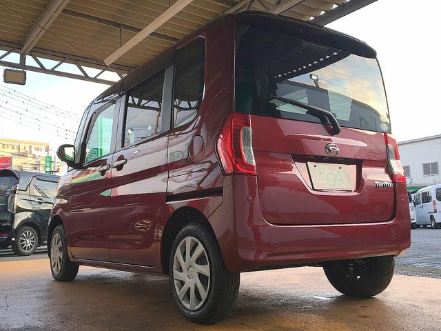 タント ＸリミテッドＳＡＩＩＩ　修復歴なし　禁煙車　純正メモリナビ　ＤＶＤ／Ｂｌｕｅｔｏｏｔｈ再生　フルセグＴＶ　両自動ドア　衝突軽減ブレーキ　スマートキー　マルチビューモニタ　ｉ－ｓｔｏｐ　シートヒータ　ステアＳＷ　ＬＥＤ（8枚目）