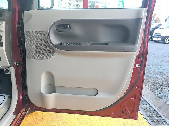 タント ＸリミテッドＳＡＩＩＩ　修復歴なし　禁煙車　純正メモリナビ　ＤＶＤ／Ｂｌｕｅｔｏｏｔｈ再生　フルセグＴＶ　両自動ドア　衝突軽減ブレーキ　スマートキー　マルチビューモニタ　ｉ－ｓｔｏｐ　シートヒータ　ステアＳＷ　ＬＥＤ（41枚目）