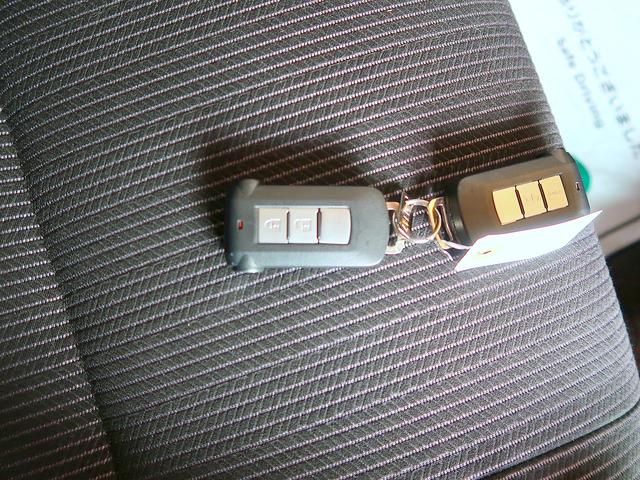 デイズルークス Ｘ　Ｖセレクション　修復歴なし　禁煙車　純正ＳＤナビ　ＣＤ／ＤＶＤ／Ｂｌｕｅｔｏｏｔｈ再生　フルセグＴＶ　ステアＳＷ　両自動ドア　インテリキー　衝突軽減ブレーキ　ＥＴＣ　純正ドラレコ　ナノイーリヤシーリングファン（18枚目）