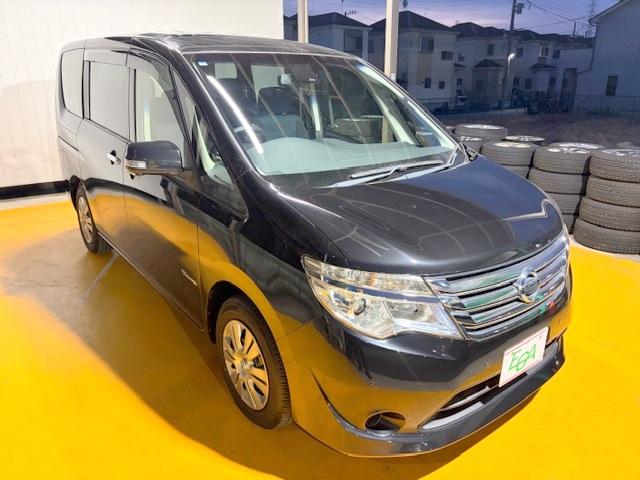 セレナ ２０Ｘ　Ｓ－ハイブリッドアドバンスドセーフティパック　修復歴なし　禁煙車　エマージェンシーブレーキ　全周囲モニター　両側パワースライドドア　インテリキー　純正ＳＤナビ　オートクルーズコントロール　プッシュスタート　Ｗエアコン　地デジＴＶ　ＤＶＤ再生　ＣＤ（16枚目）