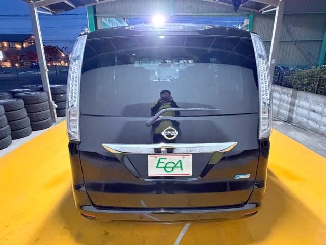 セレナ ２０Ｘ　Ｓ－ハイブリッドアドバンスドセーフティパック　修復歴なし　禁煙車　エマージェンシーブレーキ　全周囲モニター　両側パワースライドドア　インテリキー　純正ＳＤナビ　オートクルーズコントロール　プッシュスタート　Ｗエアコン　地デジＴＶ　ＤＶＤ再生　ＣＤ（18枚目）