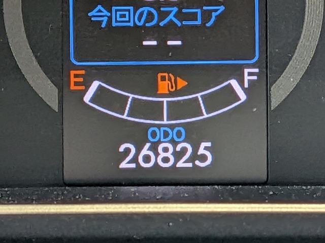 プレマシー ２０Ｃ－スカイアクティブ　修復歴なし　禁煙車　走行２．７万キロ　純正メモリナビ　ＥＴＣ　ＨＩＤ　オートスライドドア　Ｂｌｕｅｔｏｏｔｈ　横滑り防止装置　ステアリングスイッチ　ＭＴモード付ＡＴ　フルセグＴＶ　ＤＶＤ再生　ＣＤ（4枚目）