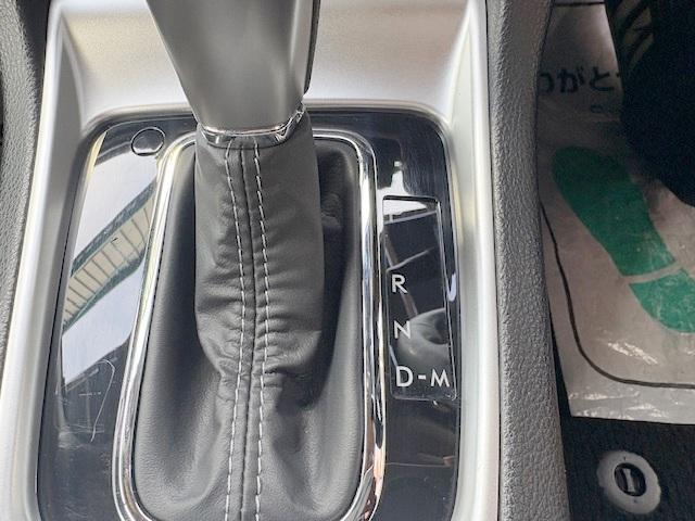 レヴォーグ 1.6GTアイサイト Sスタイル 修復歴なし 禁煙車 アイサイトVer3 純正SDナビ バックカメラ 社外前後ドラレコ Bluetooth ETC パワーシート SI-DRIVE 純正18インチAW フルセグTV DVD再生 CD(20枚目)