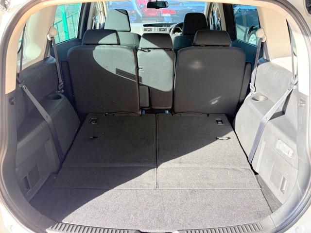 プレマシー ２０Ｓ－スカイアクティブ　修復歴なし　禁煙車　純正ＳＤナビ　両側パワースライドドア　オートクルーズコントロール　アドバンストキー　バックカメラ　Ｂｌｕｅｔｏｏｔｈ　ＥＴＣ　フルセグＴＶ　ＤＶＤ再生　ＣＤ（13枚目）