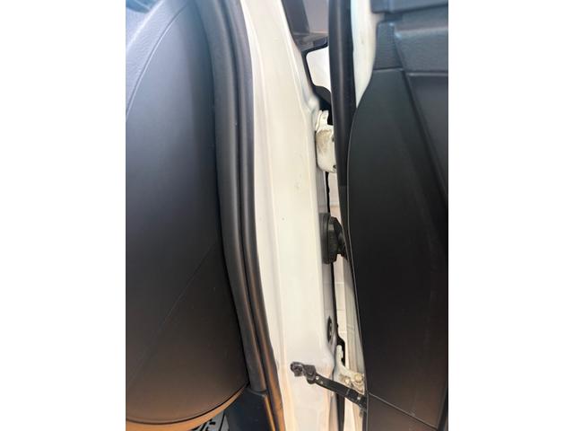 プレマシー ２０Ｓ－スカイアクティブ　修復歴なし　禁煙車　純正メモリナビ　両側パワースライドドア　バックカメラ　アドバンストキー　Ｂｌｕｅｔｏｏｔｈ　ＥＴＣ　プッシュスタート　純正１５インチアルミホイール　フルセグＴＶ　ＤＶＤ再生　ＣＤ（21枚目）