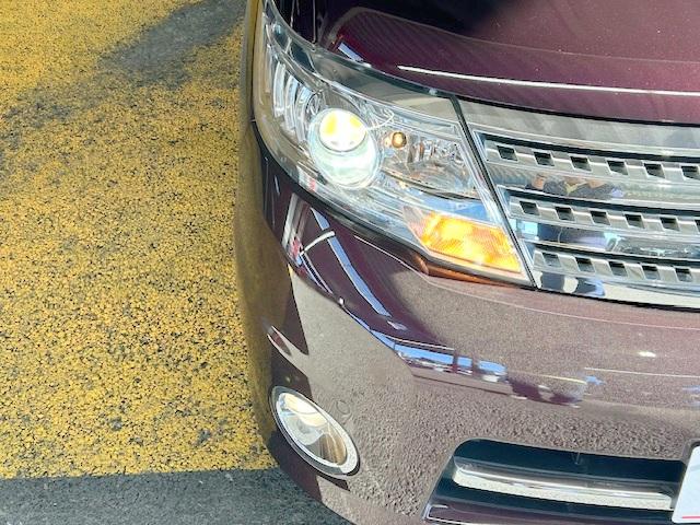 セレナ ハイウェイスター Vセレクション 修復歴なし 両側自動ドア 純正HDDナビ 全周囲モニター フリップダウンモニタ コーナーセンサー インテリキー ETC 純正フルエアロ&16AW HID フォグ ミラーウインカー 革巻ステア Mサーバ(18枚目)