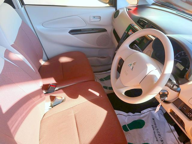 ｅＫワゴン Ｅ　修復歴なし　社外ＣＤ／ＡＵＸ接続　キーレス　シートヒータ　電格ミラー　横滑り防止　フル装備（13枚目）