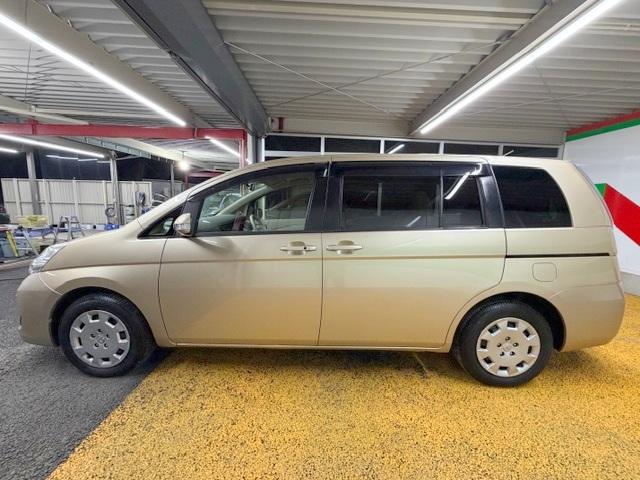 アイシス Ｇ　修復歴なし　禁煙車　走行１．７万キロ　スマートキー　オートスライドドア　ＨＩＤヘッドライト　フォグランプ　プッシュスタート　ＭＴモード付ＡＴ　オートライト（22枚目）