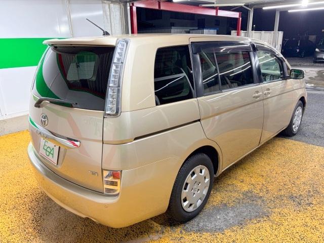 アイシス Ｇ　修復歴なし　禁煙車　走行１．７万キロ　スマートキー　オートスライドドア　ＨＩＤヘッドライト　フォグランプ　プッシュスタート　ＭＴモード付ＡＴ　オートライト（23枚目）