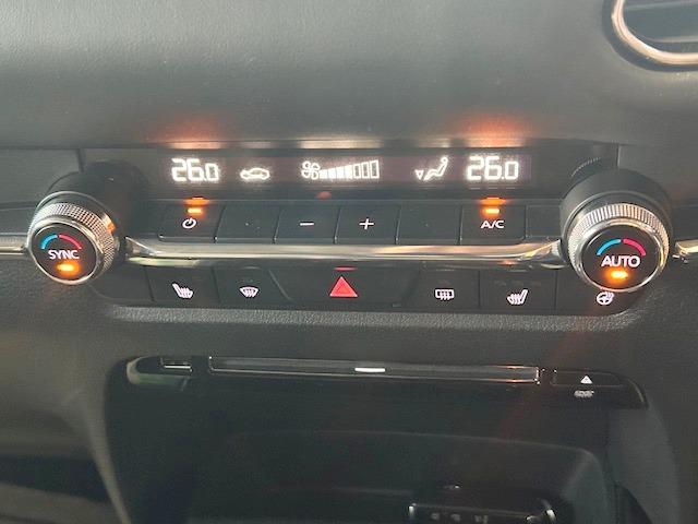 ＣＸ－３０ ２０Ｓ　Ｌパッケージ　修復歴なし　禁煙車　衝突軽減ブレーキ　ＡｐｐｌｅＣａｒＰｌａｙ／ＡｎｄｒｏｉｄＡＵＴＯ対応　全周囲モニター　純正ドライブレコーダー　レザーシート　電動シート　ディスプレイオーディオ　純正１８インチＡＷ（11枚目）